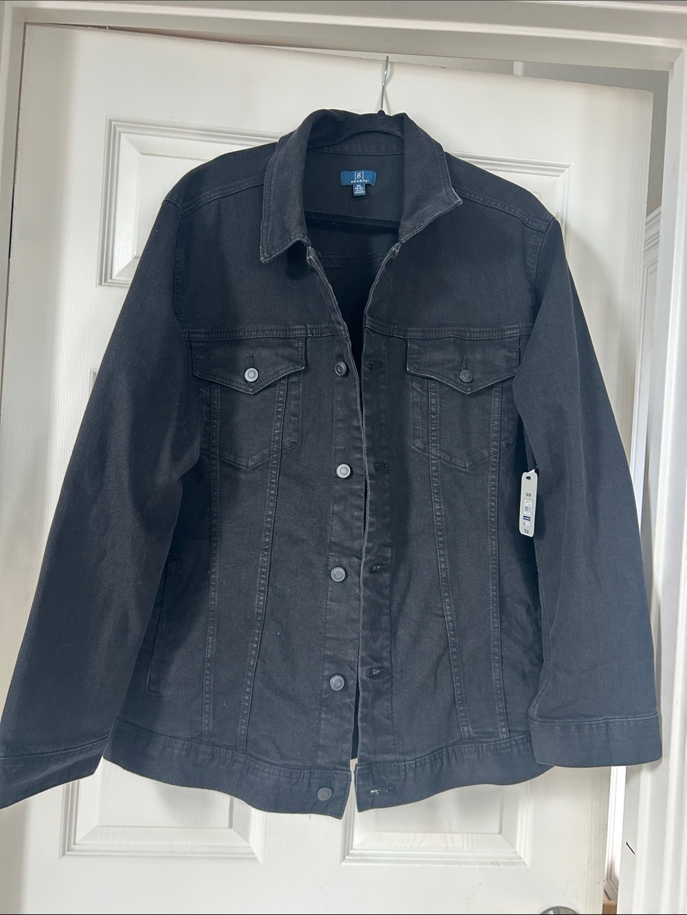 Men’s Black Denim Jacket - Classic Trucker Style
